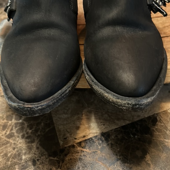 Cinzia Araia fringed ankle boots - Picture 5 of 11